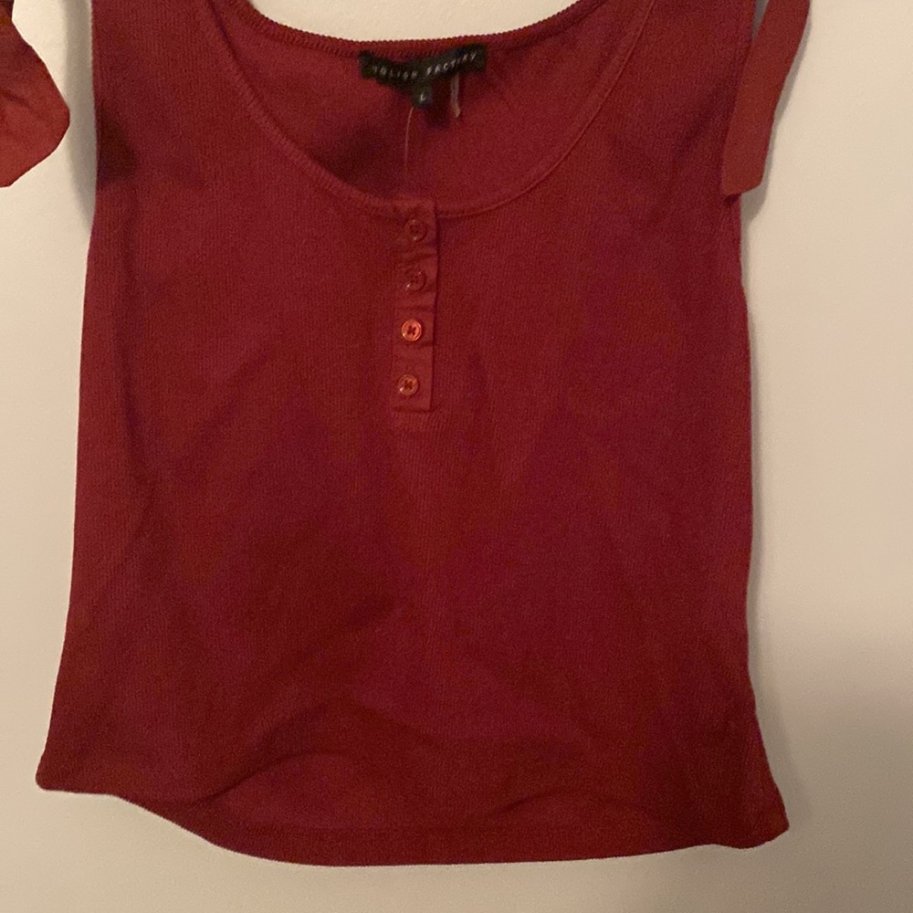 NEW ENGLISH FACTORY Mixed Media Shoulder Tie Rib Henley Tank - Burgundy - Picture 2 of 5